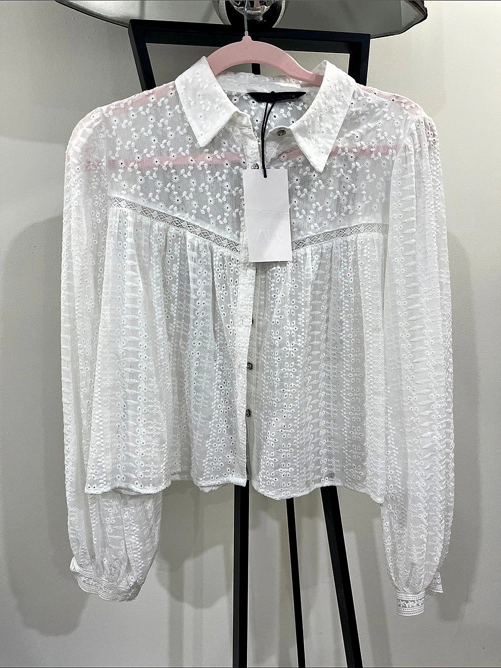 New Zara Romantic Blouse with Cutwork Embroidery Floral White Medium